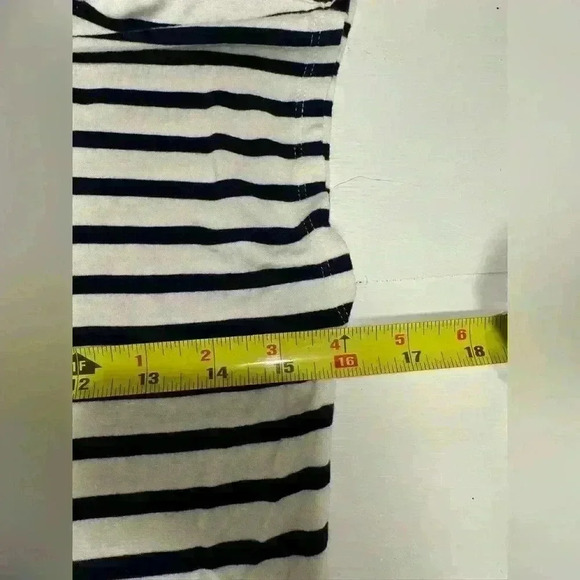 Green Envelope Stripes Cap-sleeved Shirt Size Medium - Picture 5 of 6